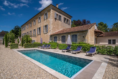 4*Château-Gourmet Kitchen, view & 2 private pools