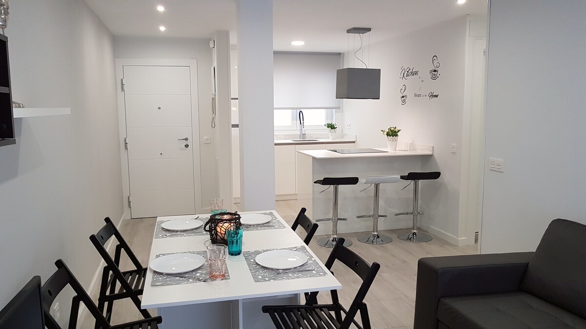 Airbnb con mejor rendimiento: Lovely apartment in downtown Llanes, garage and wifi en Llanes
