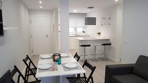 Airbnb con mejor rendimiento: Lovely apartment in downtown Llanes, garage and wifi en Llanes