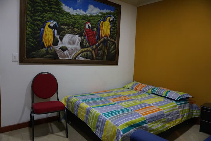 BEAUTIFUL PRIVATE ROOMS WITH LOCATION - Serviced apartments for Rent in