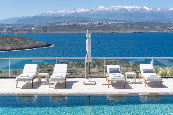 SeaCrete Villa 1–Book the dream*Limited-Time Offer gallery image 4