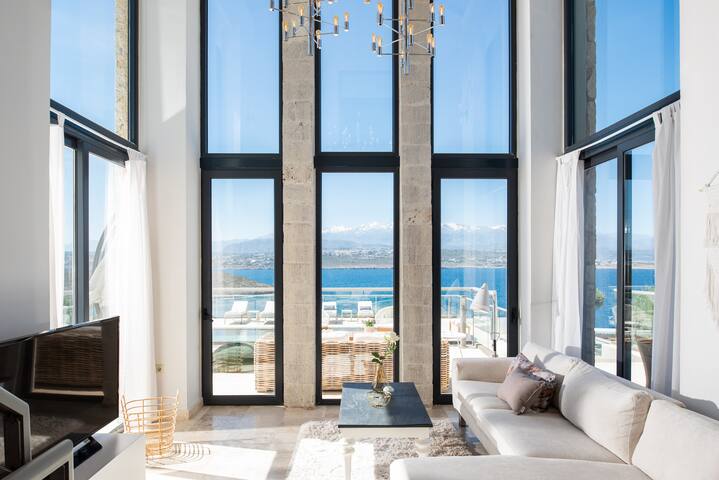 SeaCrete Villa 1–Book the dream*Limited-Time Offer gallery image 3