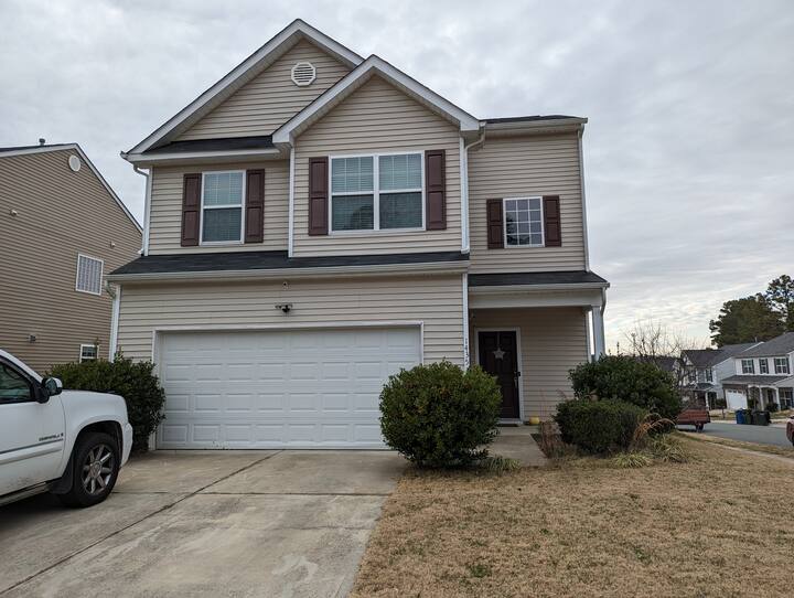 3 Bedroom Durham Retreat Houses for Rent in Durham, North Carolina