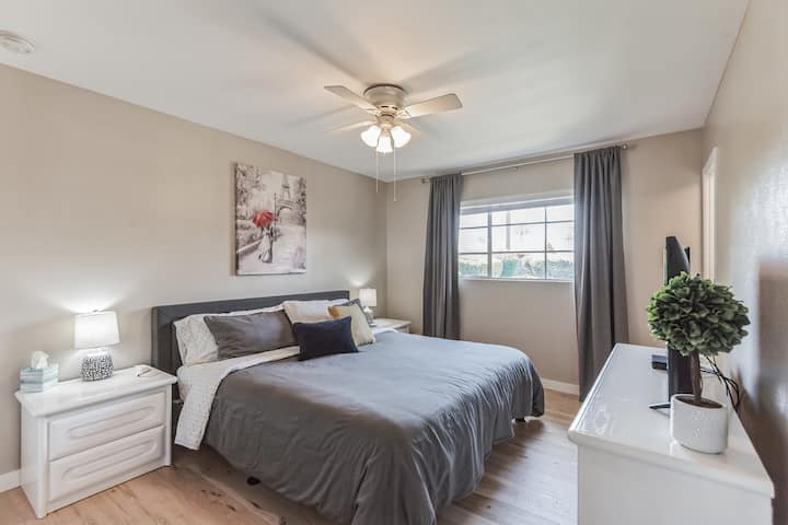 Master Bedroom #2/King