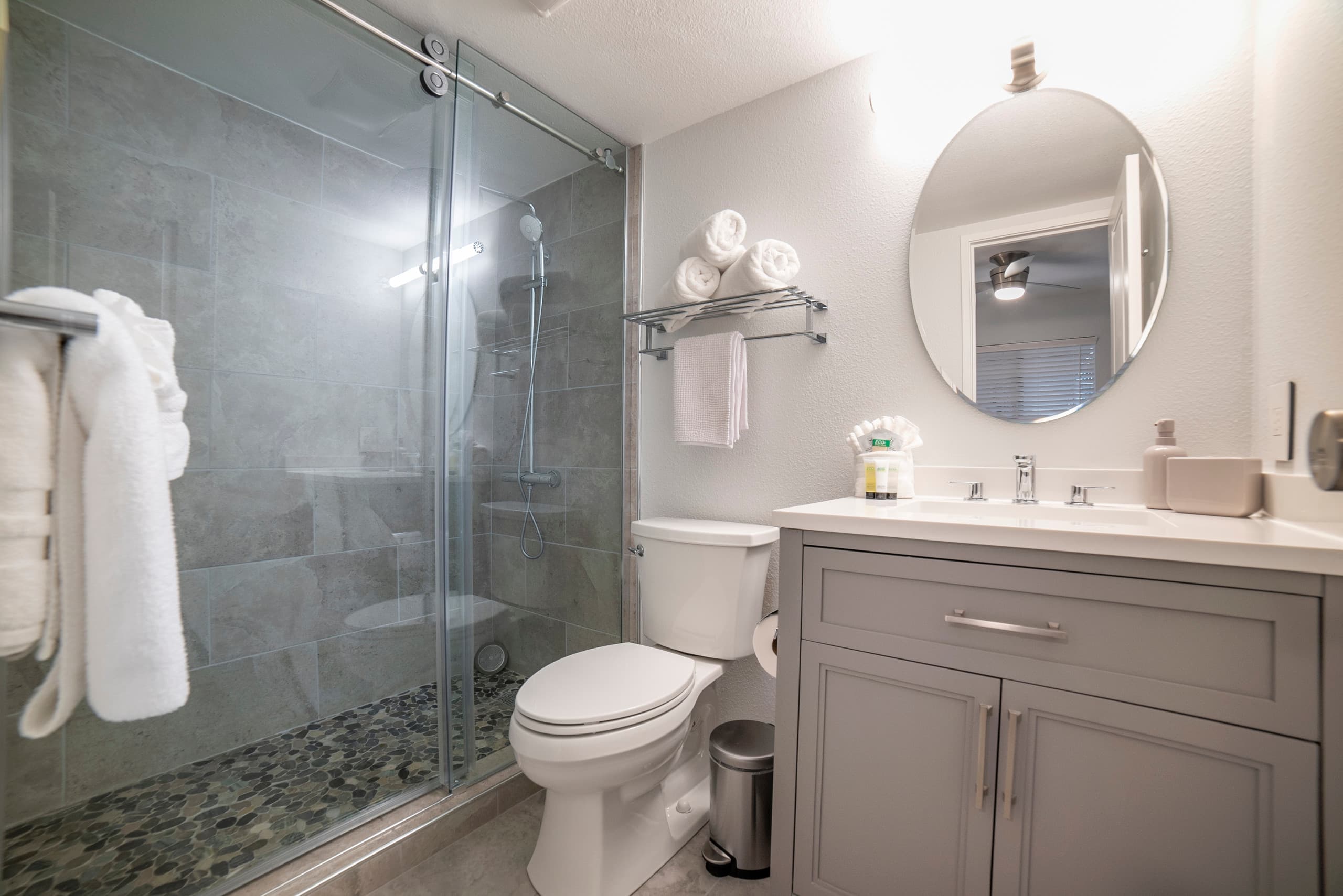 Condo in Kihei · ★4.94 · 2 bedrooms · 3 beds · 2 baths - Image 16