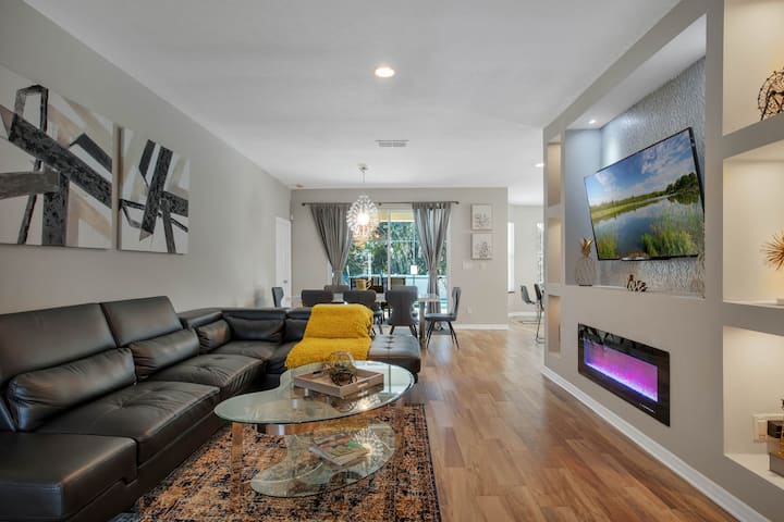 4br Disney Villa: Pool, Game & Themed Rooms - Kissimmee