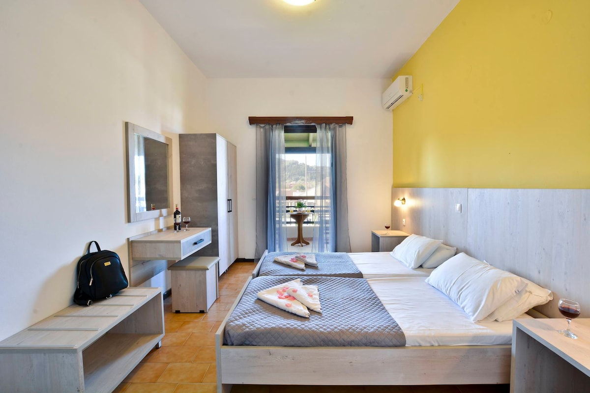 Louvros Studio 7 Sidari Corfu Bedroom