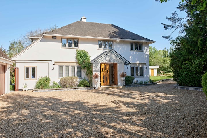Costwolds Mega Mansion