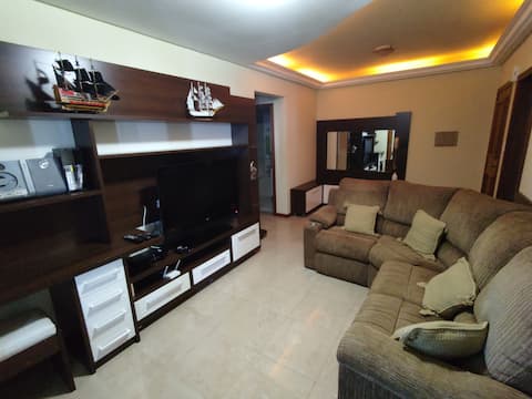 Airbnb em destaque: Complete beachfront apartment, incredible view! em Tramandaí