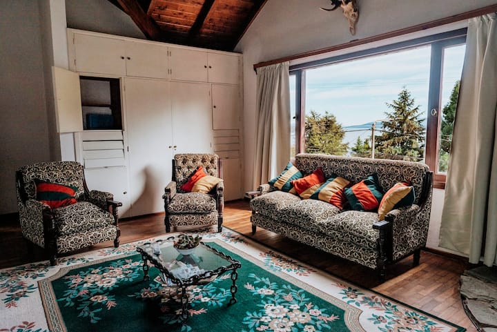 La Normanda, Casa De Montaña Con Vistas Al Lago - San Carlos de Bariloche
