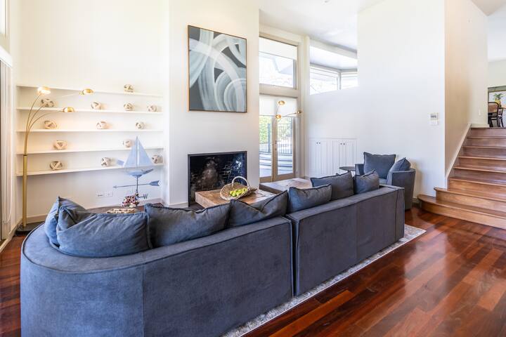 ‘Formentera’ at Davey’s Bay Beach gallery image 5