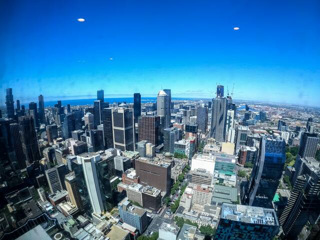 62F VIEW! 1 Free Parking on premises gallery image 5