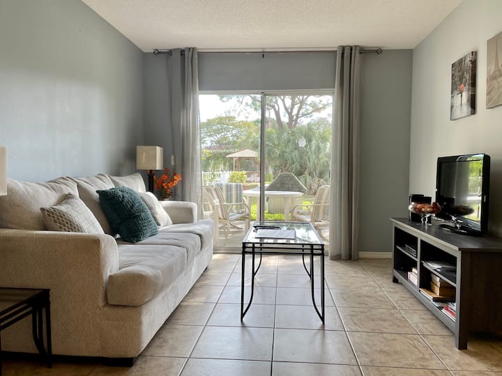 Shorewalk The Palm Condo 2bedroom 2bathroom