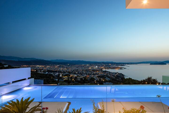 Regal Residence gallery image 3