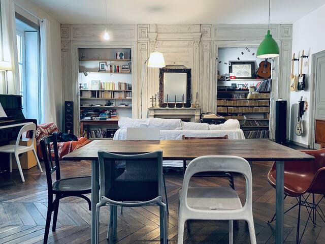 Grand duplex en centre-ville gallery image 3