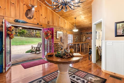 15 Person sewing/craft retreat near Hiwassee River