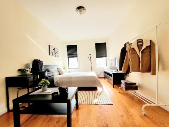 Long Island City, Queens Vacation Rentals Airbnb