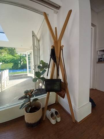 Cheerful family holiday home with pool (+inverter) gallery image 2