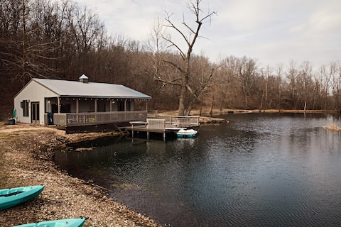 Private Spring Fed Reservoir w/paddle boat