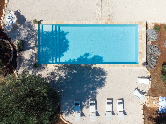 exclusive Trullo Tìpota with private pool gallery image 5