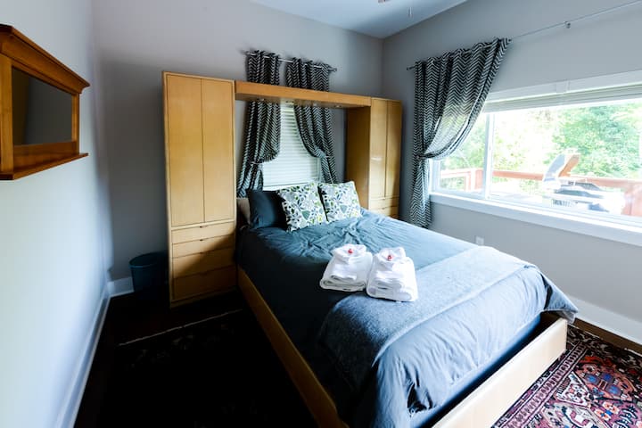 Кралица на спалнята на първия етаж