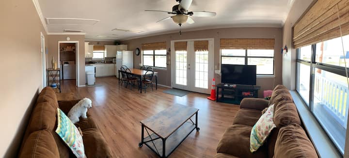 غرفة المعيشة