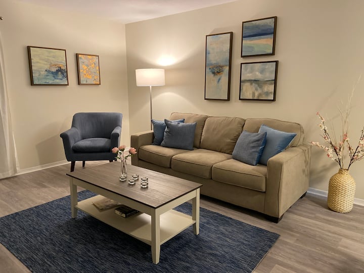 2br Townhome 3 Blocks From Bayshore Boulevard - The Florida Aquarium, Tampa