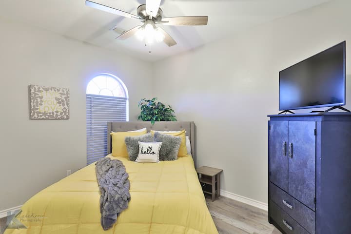 საძინებელი 3