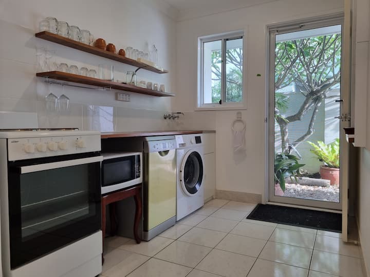 10 Best Airbnb Vacation Rentals In Banksia Beach, Australia Updated