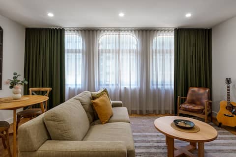 Successful Airbnb property: The Cowrie On King in Newcastle
