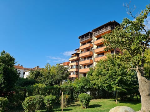 Medius Park Apartment /terrace and 2 bedrooms/