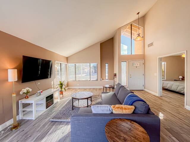 Spacious Vegas Getaway | Pool, Lounge & Fun gallery image 2