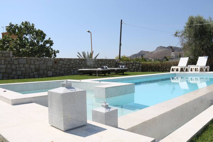 Luxury Villa with Pool Close to Faliraki & Beach