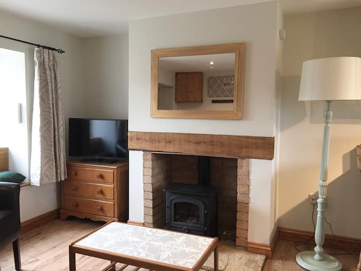 Character Cottage, Near Bath And Priston - Wiltshire