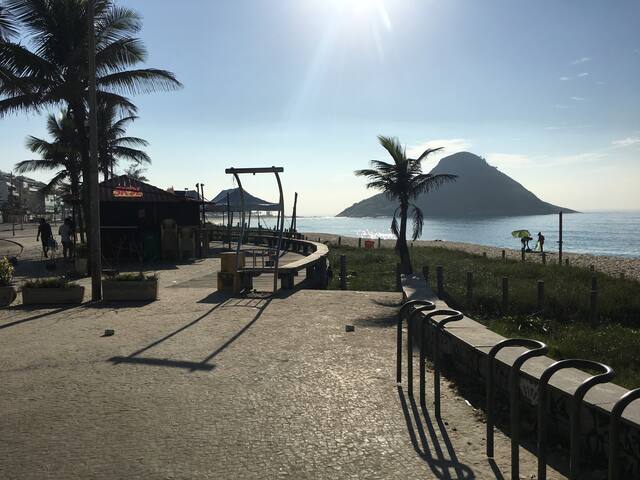 Apartamento junto ao mar, ótimo para relaxar!