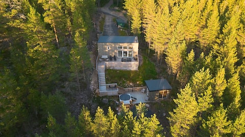 Tretoppen - Private Sauna and Hot Tub!
