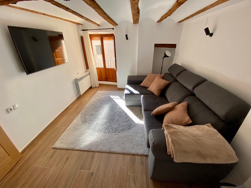 Top Airbnb: VILLA SOL. With a private cave and a view of the church à Comunitat Valenciana