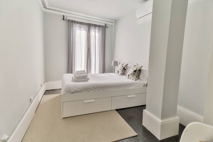 Galerias Nightlife Flats 4 gallery image 4