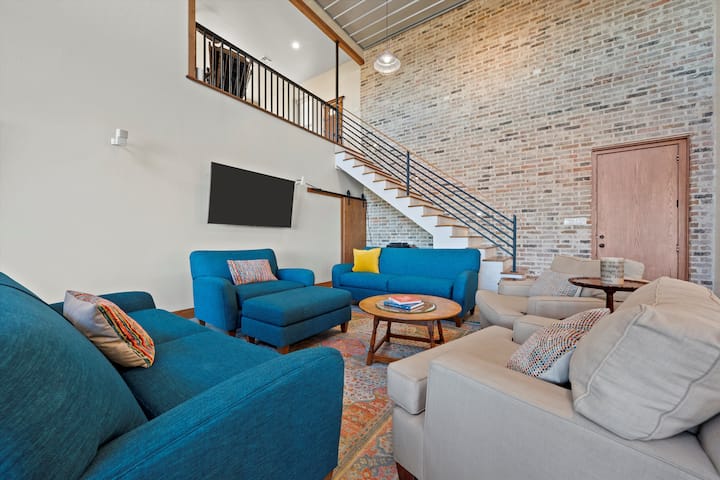 The Pool House - Texas