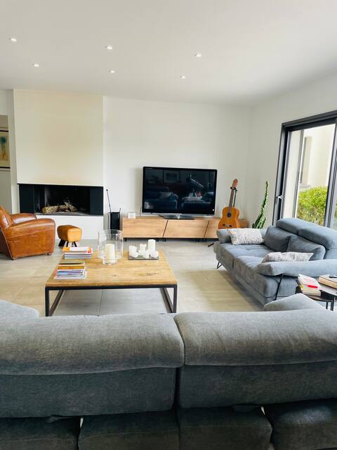Top Airbnb: Villa Les Lièges – Beautiful villa with pool à Lecci
