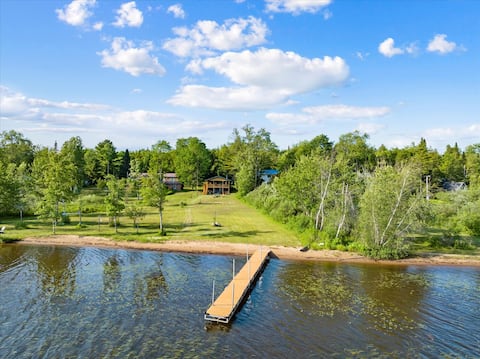 Private lakefront. Still time for this Summer!