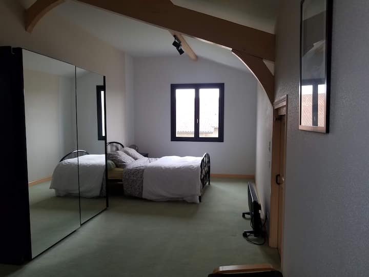 غرفة النوم 2