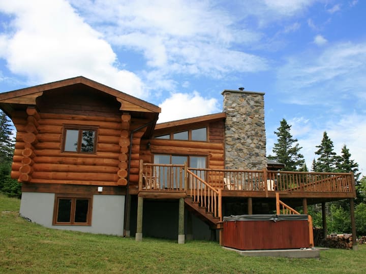 Castaway Ocean Lodge Oceanfront Log Cabin Cottages for Rent in