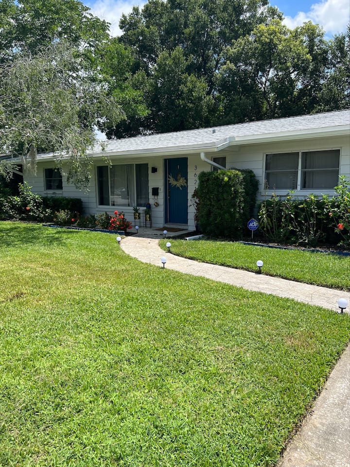 Centrally located home Houses for Rent in Orlando, Florida, United