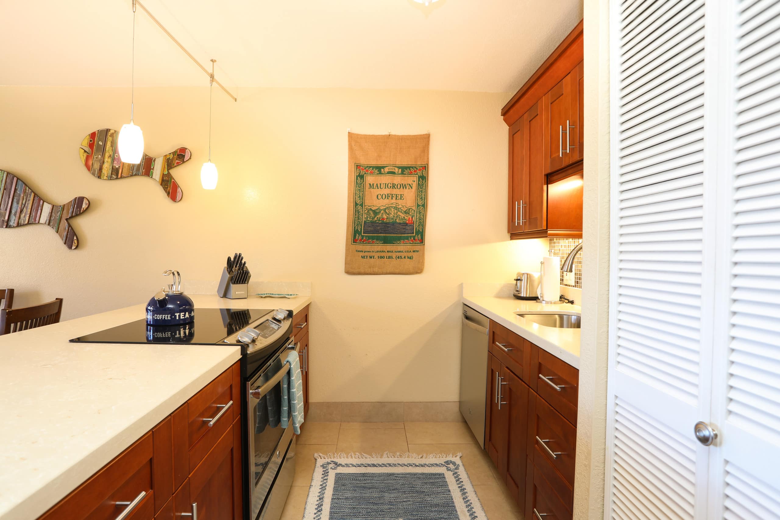 Condo in Kihei · ★4.89 · 1 bedroom · 3 beds · 1 bath - Image 8