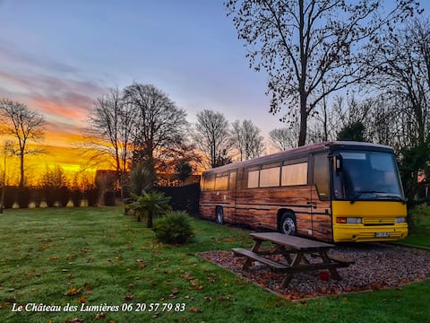 Unusual night at the Château des Lumières Bus