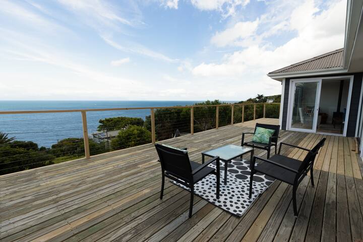 Our Shorebreak Holiday Home gallery image 2