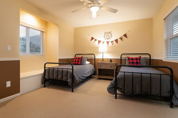 upstairs bedroom
