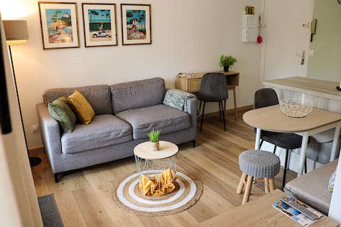 Airbnb performant: Nice cozy nest in a residence with private parking. à Saint Palais Sur Mer