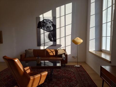 Exclusive vintage-style loft in a central location